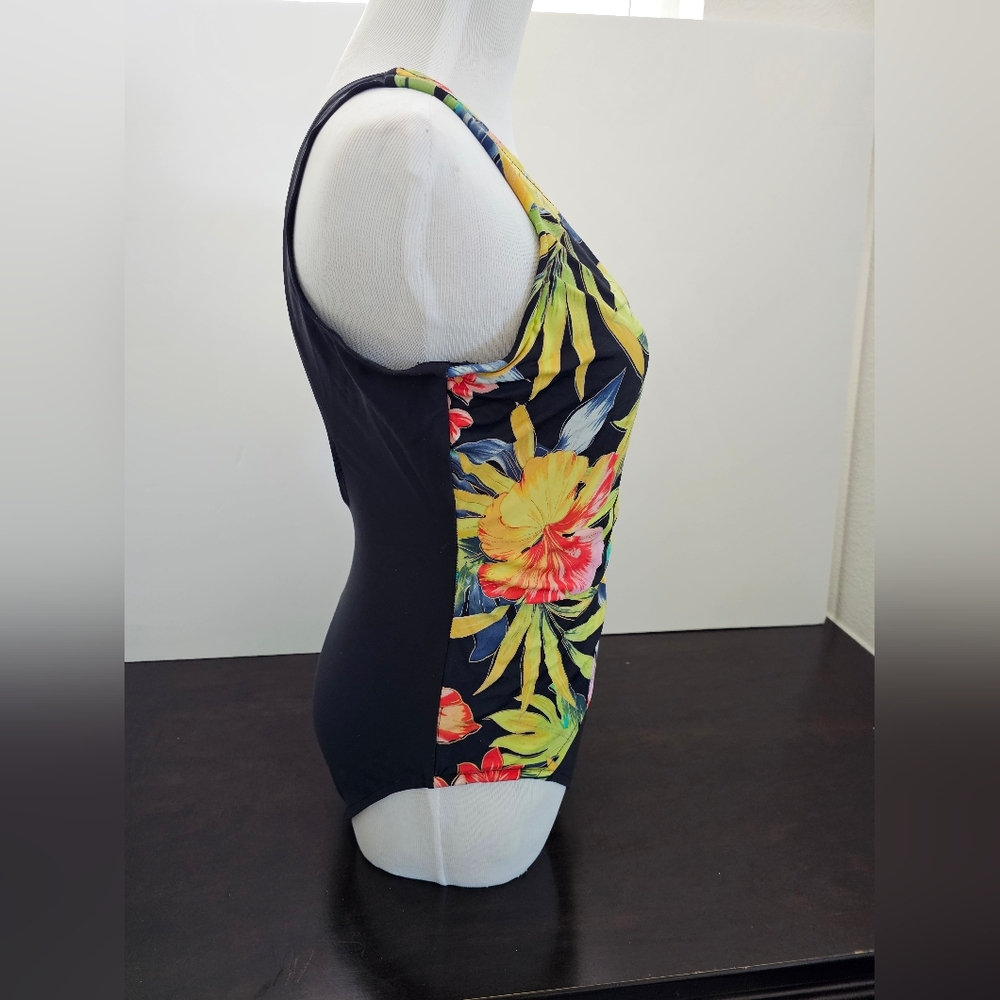 Your Best Look Tropical Floral Women's Swimsuit With Sarong Scarf Size 8 - Picture 5 of 8